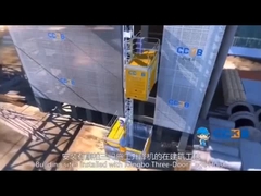 รอกก่อสร้างแบบแร็คแอนด์พิเนียน ประตูที่สามด้านยาวของกรง